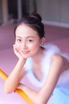哦美色
